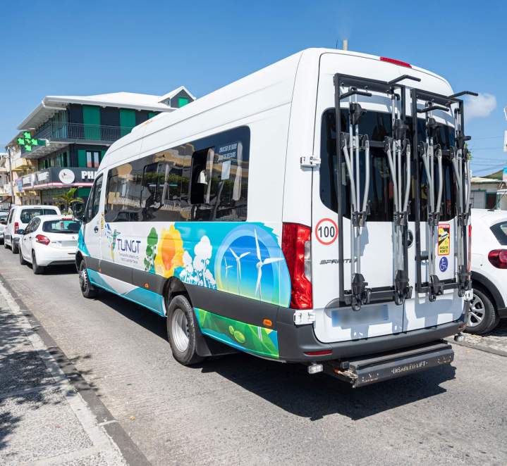 Entreprise de transport en Grande-Terre