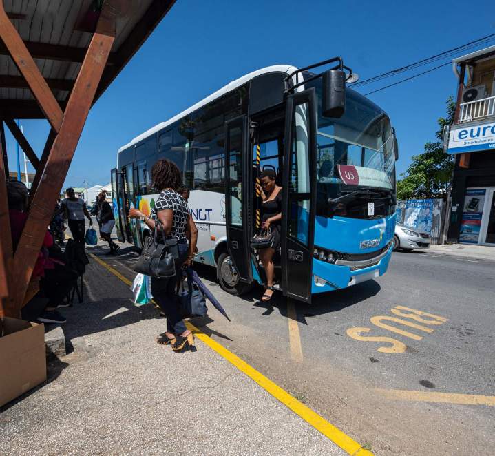 Service de transport en Grande-Terre